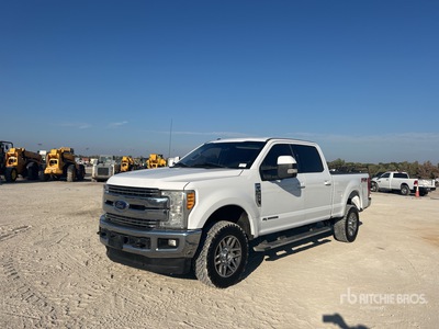 2017 Ford F-250 Lariat 4x4 Crew Cab Pickup