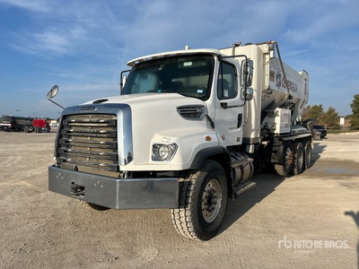 2024 Freightliner 114SD 8x4 Betoniera volumetrica