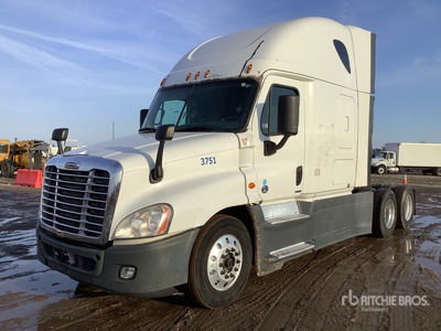 2016 Freightliner Cascadia 125 6x4 T/A Sleeper Truck Tractor