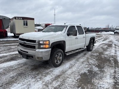 2009 Chevrolet Silverado 2500 LTZ 4x4 Crew Cab Pickup