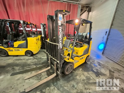 2016 Hyundai 25LC-7A 4740 lb Cushion Tire Forklift