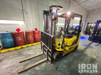 2017 Hyundai 25LC-7A 4740 lb Cushion Tire Forklift