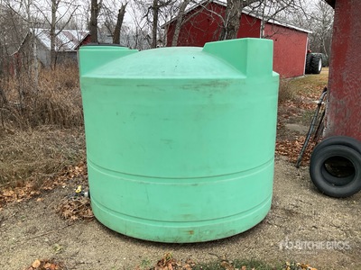 Bonar Plastics 1250 gal Poly Tanque de agua