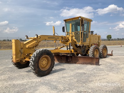 1986 Cat 140G Motoconformadora / Niveleuse à moteur