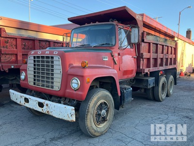1973 Ford LT8000 6x4 3-Achs Kipper-Lkw