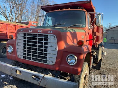 1973 Ford LT8000 6x4 3-Achs Kipper-Lkw