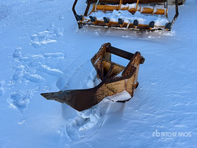 30 in, 34 in Excavator Ripper エクスカベーター用アタッチメント - その他