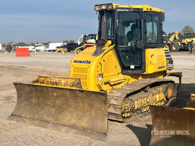2021 Komatsu D37EX-24 Tractor de cadenas