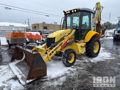 2012 New Holland B95C 4x2 Chargeuse-pelleteuse