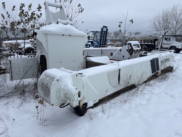 2002 National 600D 564 in Crane Boom