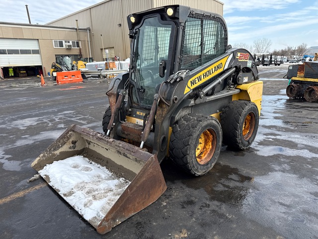 2014 New Holland L218 Skid Steer Loader