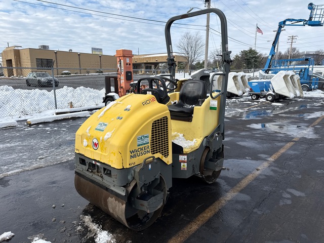 2017 Wacker Neuson RD12 Double Drum Roller