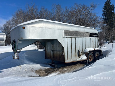 Fouillard 11 ft 10 in T/A Livestock Trailer