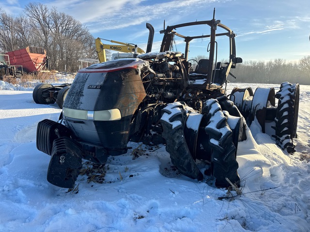 2011 Case IH Magnum MX340 4WD Tractor (Inoperable) 2011 Case IH Magnum MX340 4WD Tractor (Inoperable)