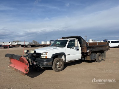 2007 Chevrolet 3500 4x4 Dump Truck