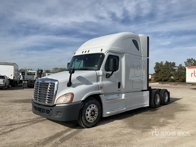 2018 Freightliner Cascadia 125 6x4 T/A Sleeper Truck Tractor