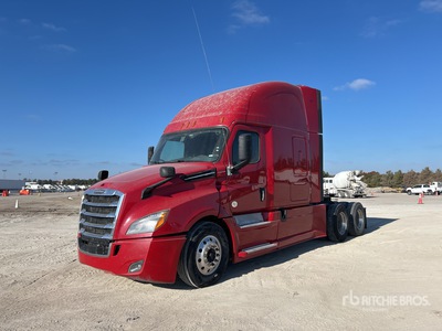 2018 Freightliner Cascadia 126 6x4 T/A Sleeper Truck Tractor