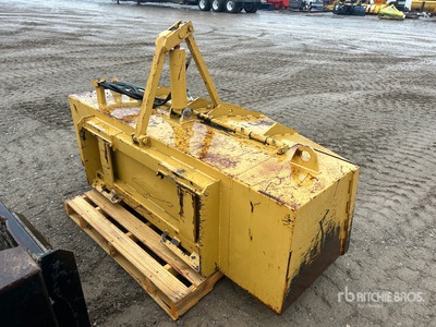 25 in Concrete Skid Steer Bucket