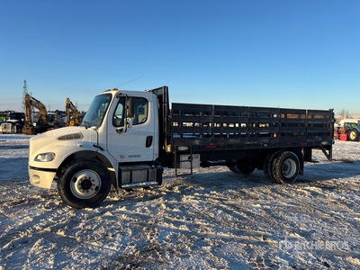 2017 Freightliner M2 106 4x2 Pritsche-Lkw