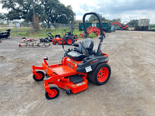 Kubota Z411KW Zero-Turn Lawn Mower