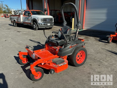 Kubota Z411KW Zero-Turn Lawn Mower