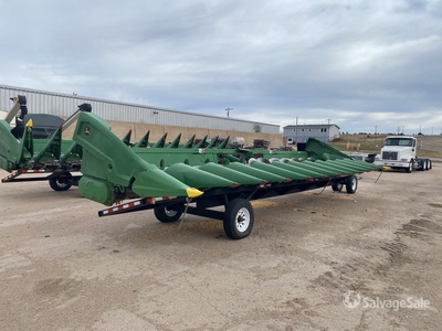 2021 John Deere C12R 12 Row Corn Tête de moissonneuse-batteuse (Inoperable)