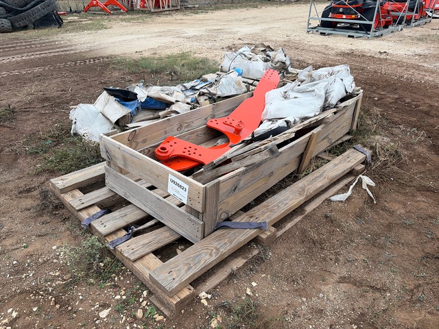 Kubota BH4978 SubFrame - Fits Kubota BH92