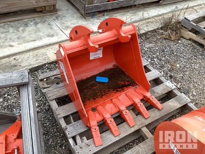 Kubota BT4555 24 in Q/C Digging Cazo - Fits Mini Ex (Unused)