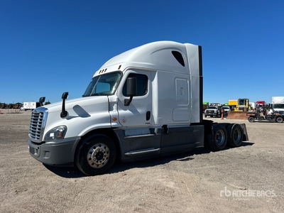 2019 Freightliner Cascadia 125 6x4 T/A Sleeper Truck Tractor