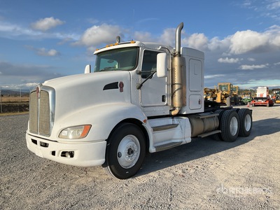 2009 Kenworth T660 6x4 Tractocamion con Dormitorio / T/A Sleeper Truck Tractor