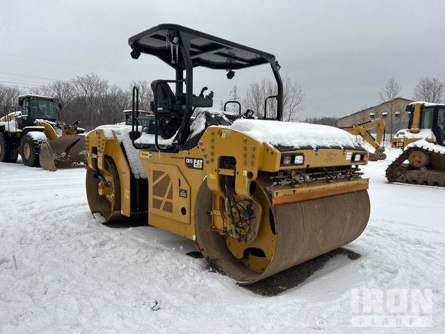 COMPACTADOR 2021 CATERPILLAR CB15