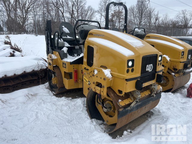 COMPACTADOR 2021 CATERPILLAR CB2.7