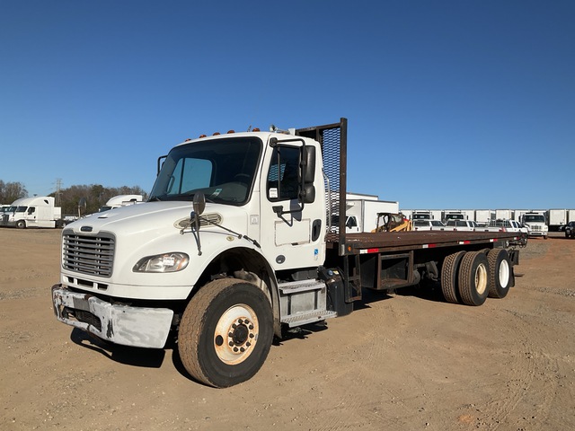 2013 Freightliner M2 106 6x4 T/A 6x4 Flatbed Truck 2013 Freightliner M2 106 6x4 T/A 6x4 Flatbed Truck