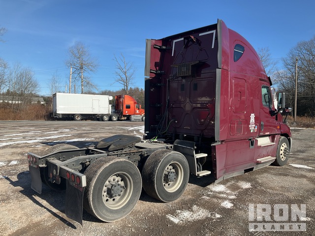 CAMIóN CAMAROTE 2016 FREIGHTLINER