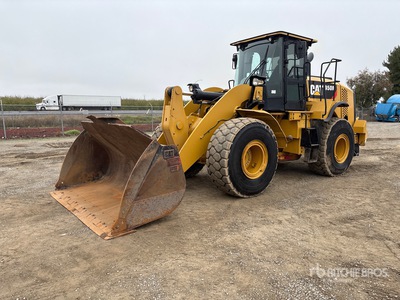 2015 Cat 950M Pala gommata