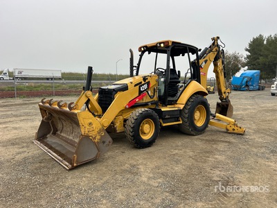 2012 Cat 420F 4x4 Graaflaadmachine