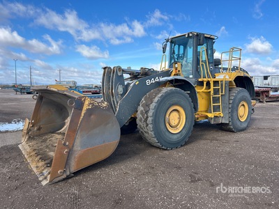 2010 John Deere 844K Wiellader