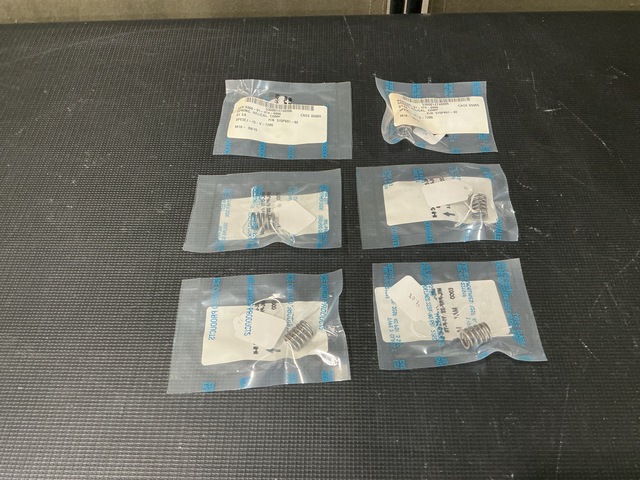 (73) Woodward 515P691-02 Compression Helical Springs