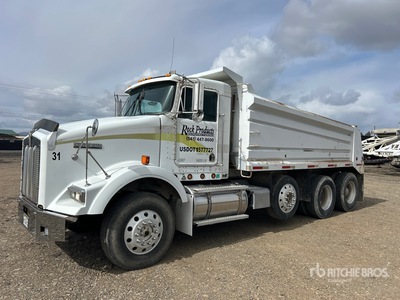 1998 Kenworth T800 8x4 を見 Dump Truck