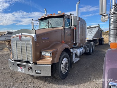 1991 Kenworth T800 6x4 T/A Sleeper Truck Tractor