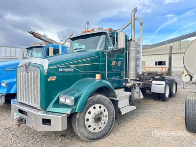 2005 Kenworth T800 6x4 Rungen-Lkw (Inoperable)