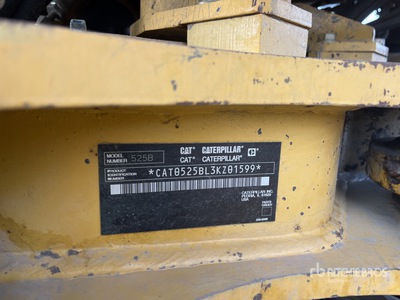 2004 Cat 525B 4x4 スキッダ