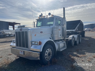 2004 Peterbilt 379 8x4 Tri/A Day Cab Truck Tractor