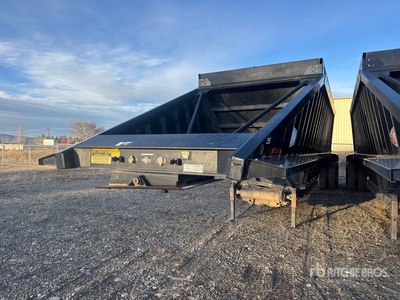 2018 Construction Trailer Specialists BDT-40 40 ft T/A Belly Dump Trailer