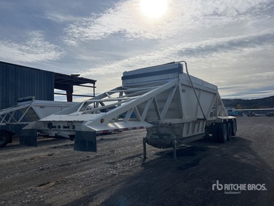 2018 Manac 4B344AC30 44 ft Tri/A Belly Dump Trailer