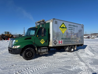 2003 International DuraStar 4200 4x2 Camion utilitaire