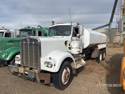 1978 Kenworth W900A 6x4 散水車