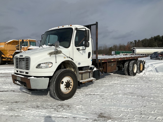 2014 Freightliner M2 106 6x4 Flatbed Truck 2014 Freightliner M2 106 6x4 Flatbed Truck
