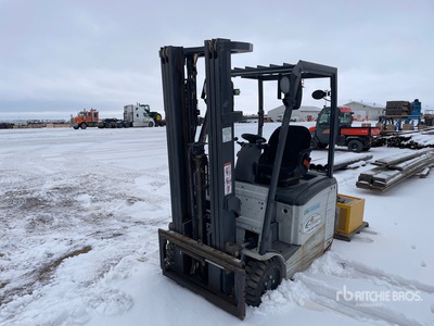 2019 UniCarrier TX30M 2400 lb شاحنة رفع كهربائية