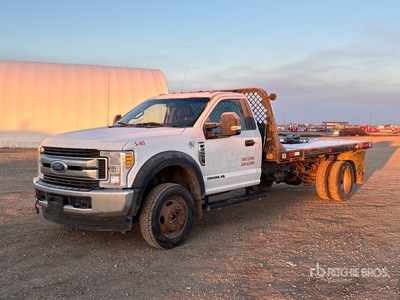 2017 Ford F-550 XLT 4x4 Camión Caja Abierta